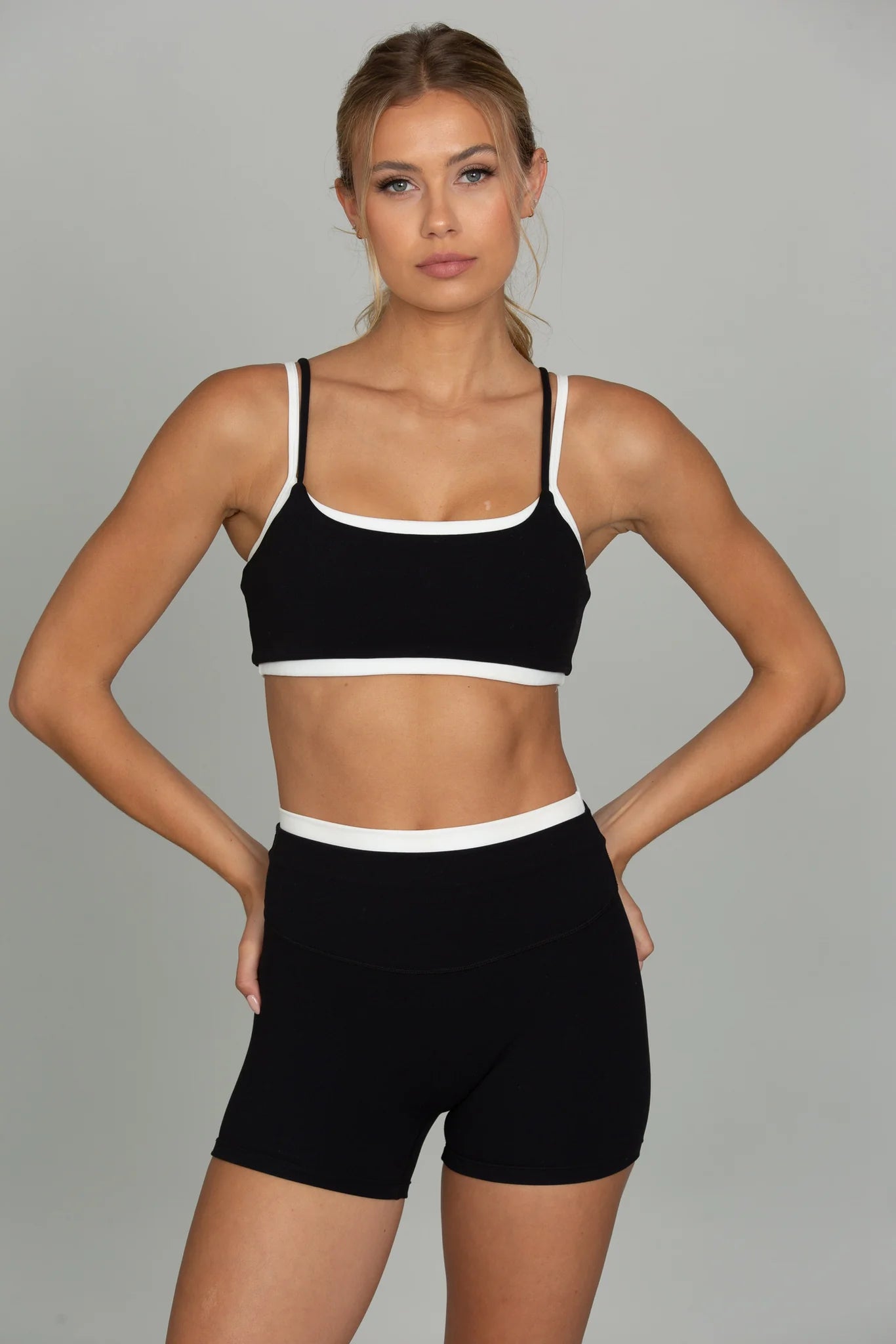 DOUBLE WAIST RASPBERRY STRYDEFORM SHORTS